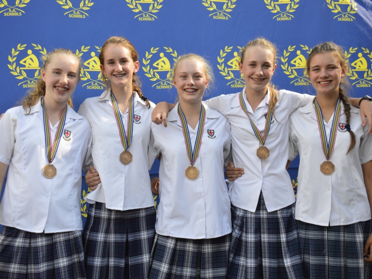 u15_team_with_medals