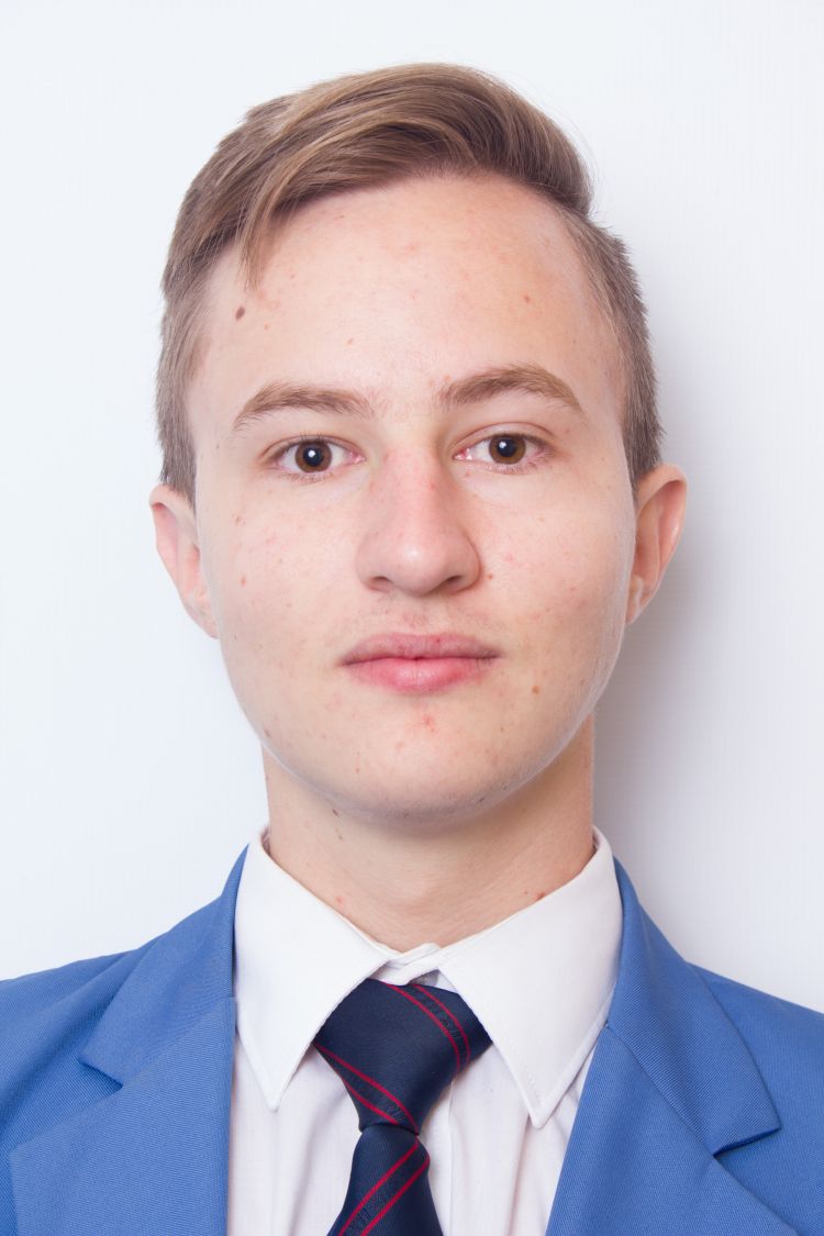 Servant_Benjamin