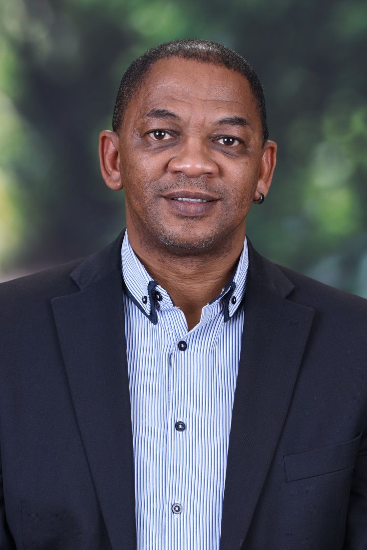 Rev_Elroy_Kekana
