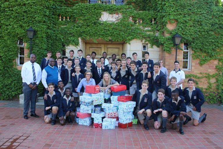 Santas_Shoebox_-_Webb_House_-_Boys_College1