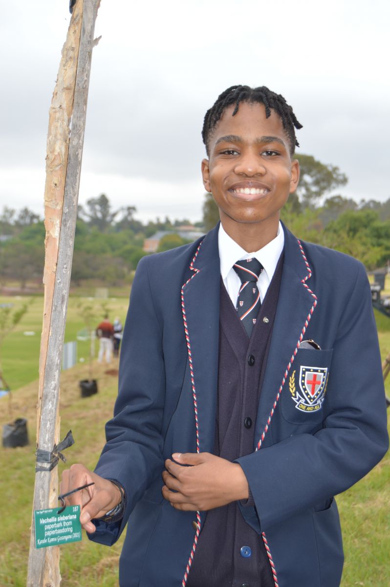 Bc matric tree planting 2021 (124)