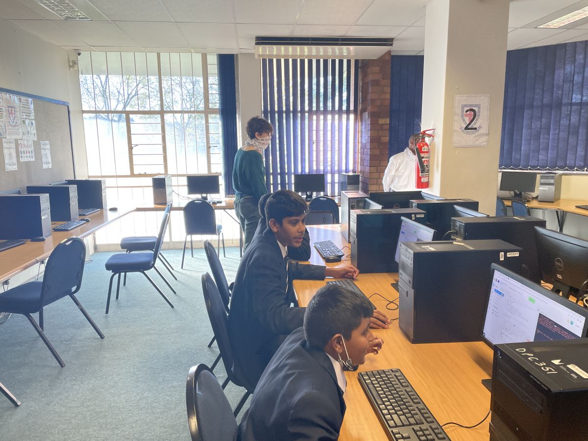 Grade 8 - mindjoy hackathon (12)