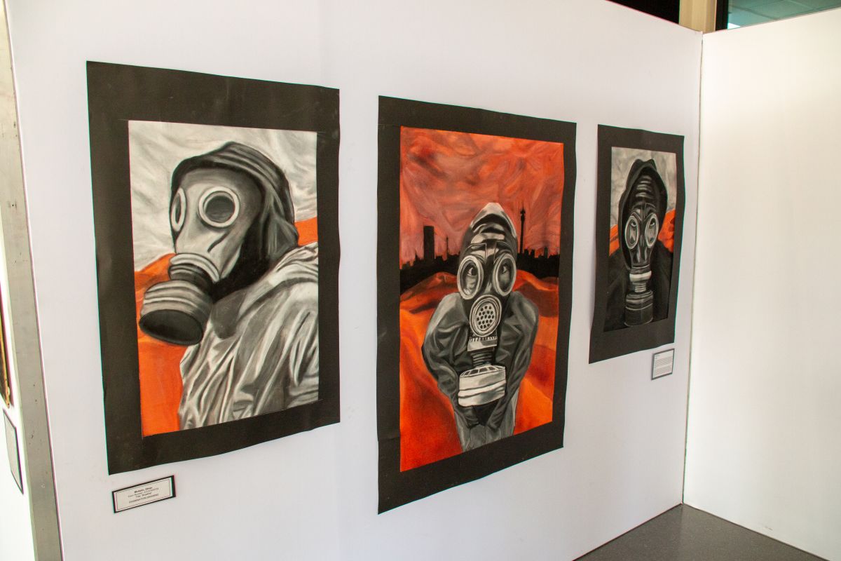 Art exhibition (37)