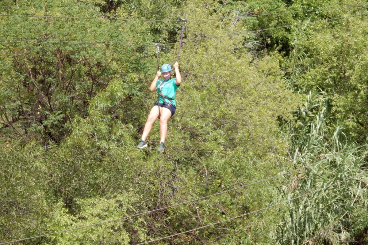 Gr 12  8 camp photos (13)