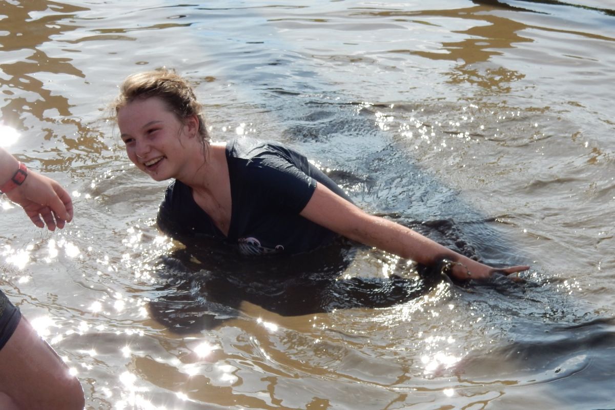 Gr 12  8 camp photos (202)