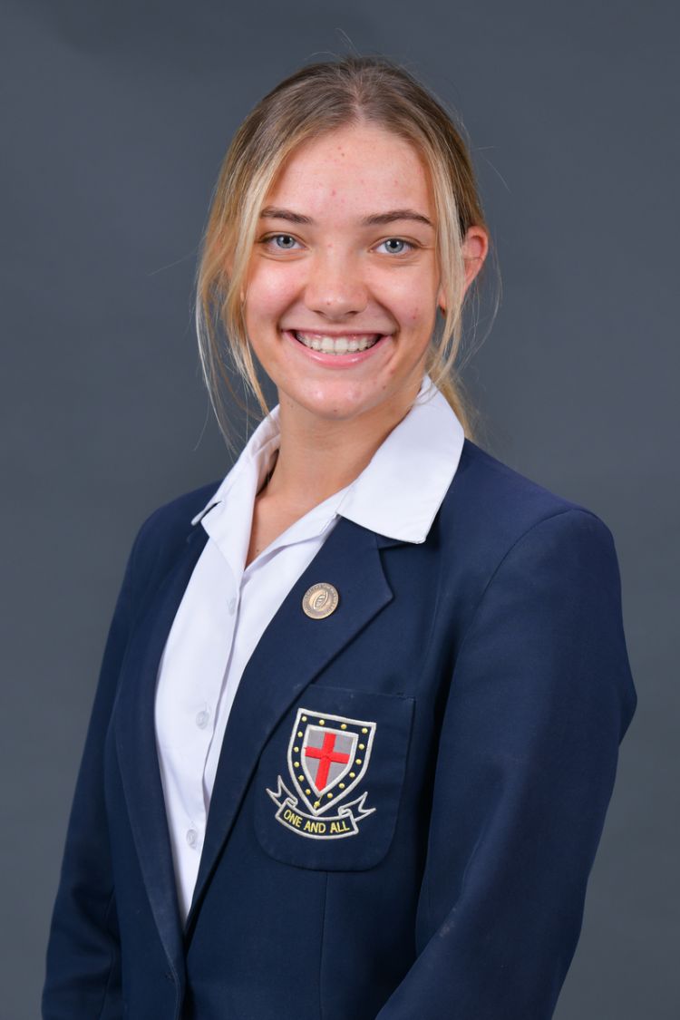 Tatum Milns
