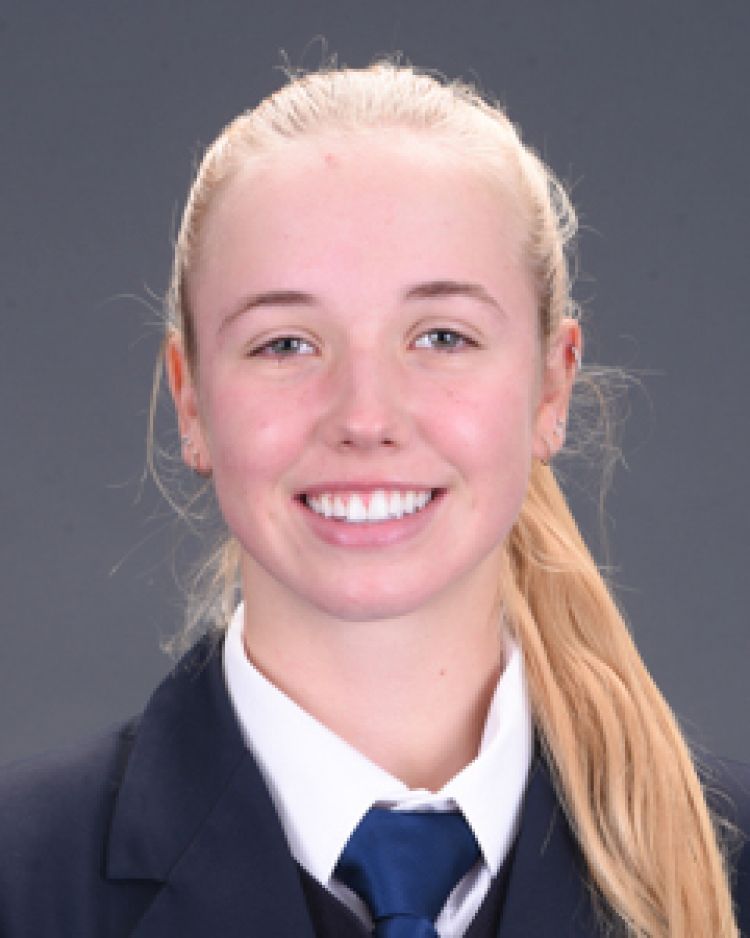 Holly Crews
