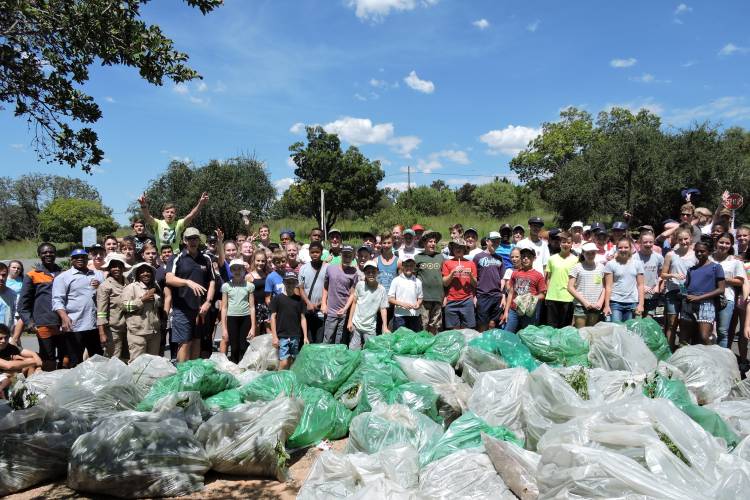 Rectors_Clean_Up_013