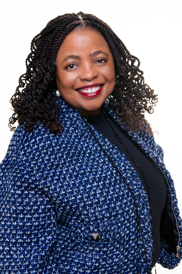 Mrs Nomfanelo Magwentshu