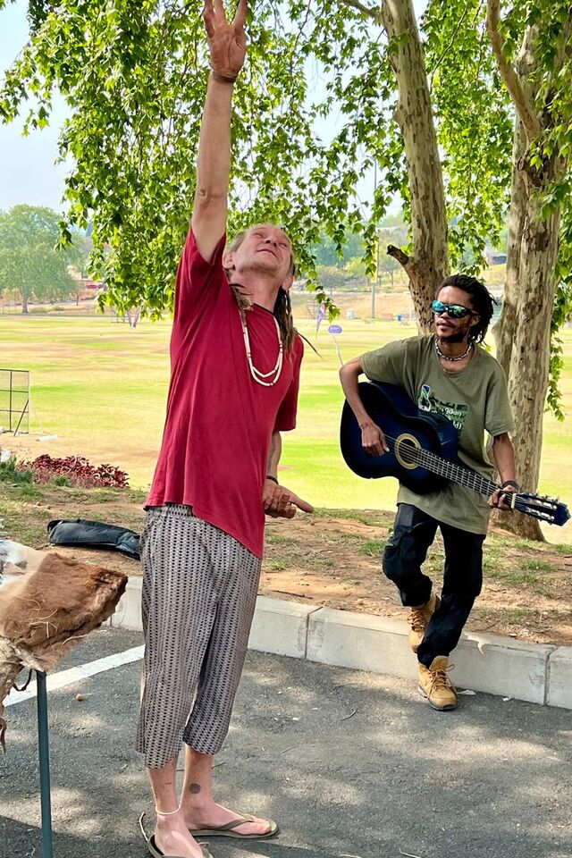 F9537800 8f5e 4c47 b757 305dc3463c18