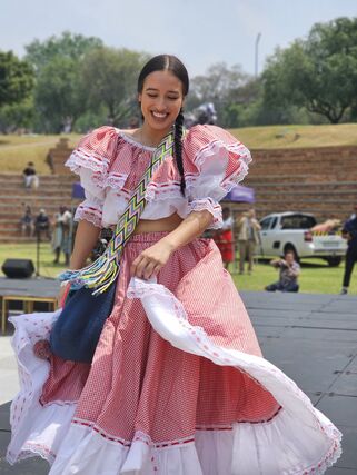 382bfc70 b2d5 447d bc54 c09c1a2fe0b6