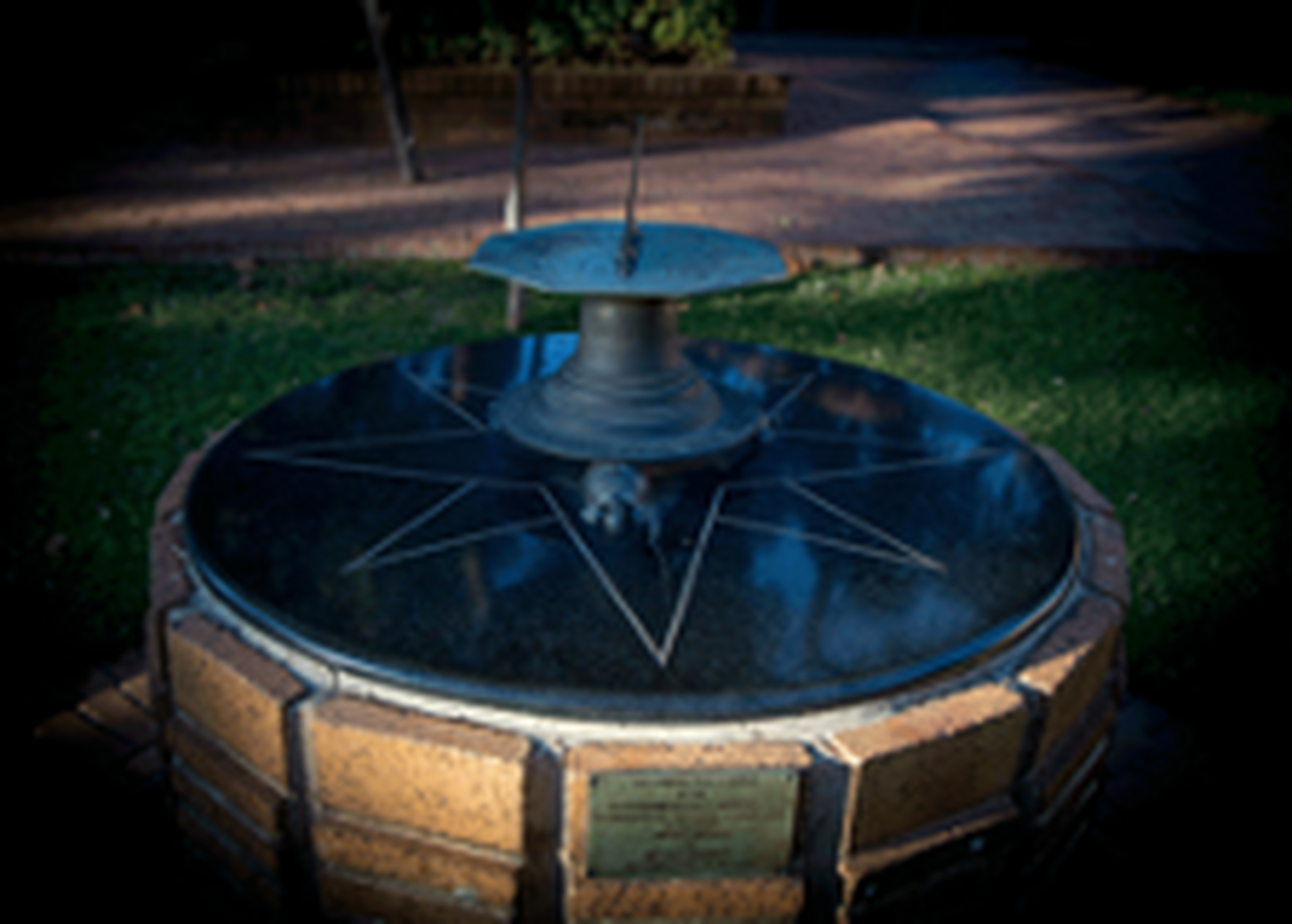 Sun dial