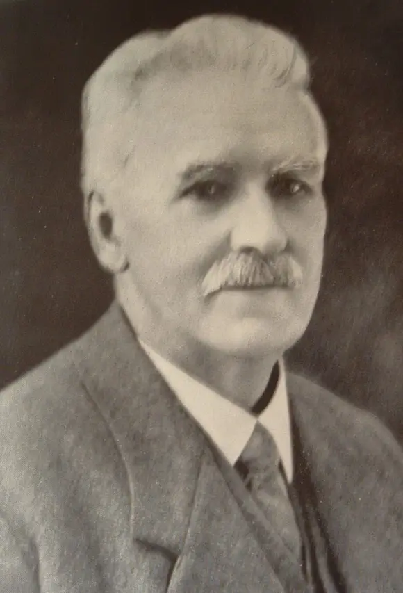 WILLIAM Mountstephens 02