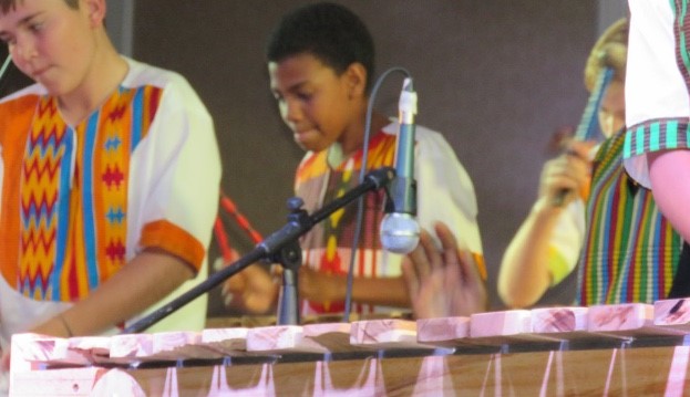Mufaro_playing