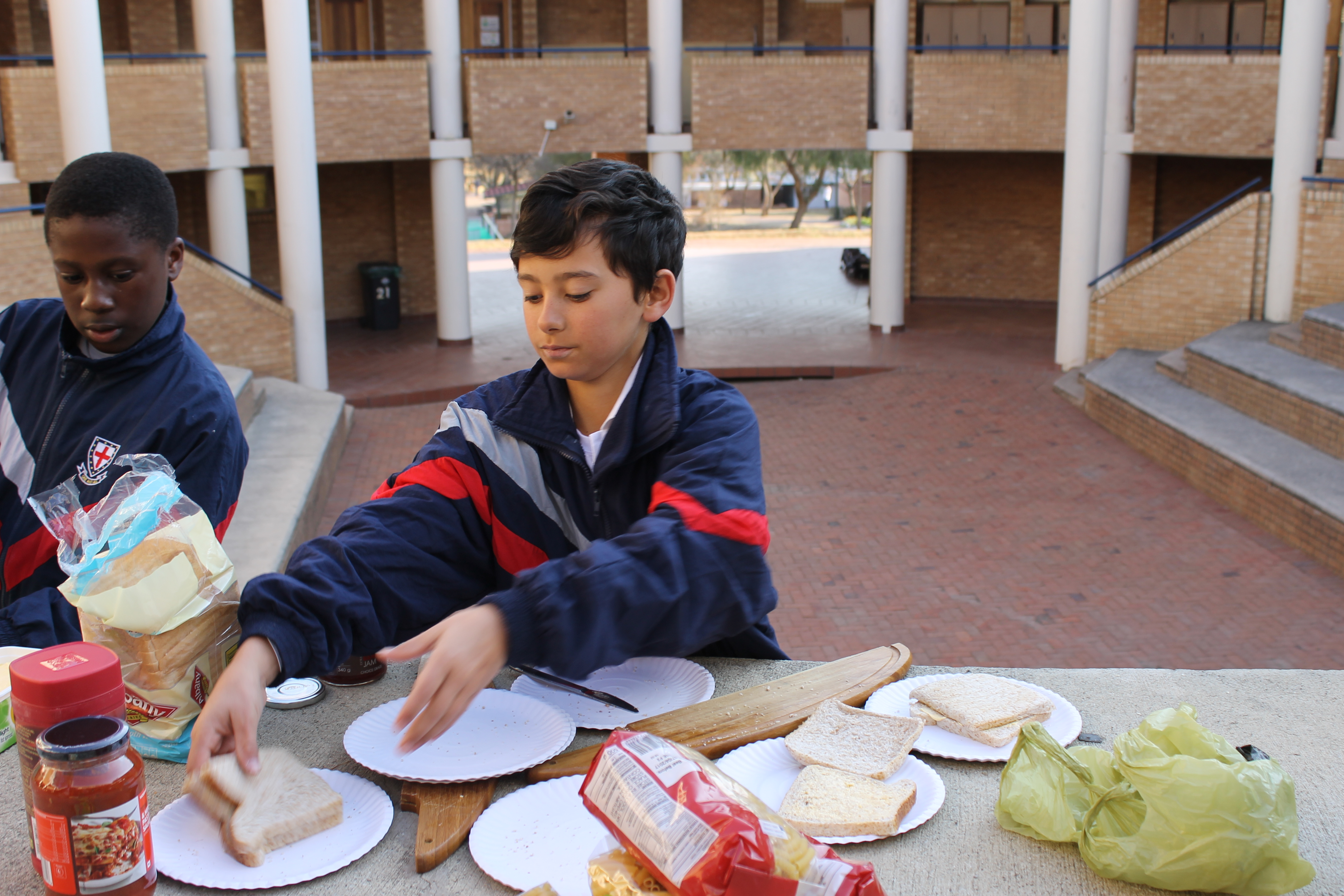 Art cluster and mandela sammies 115
