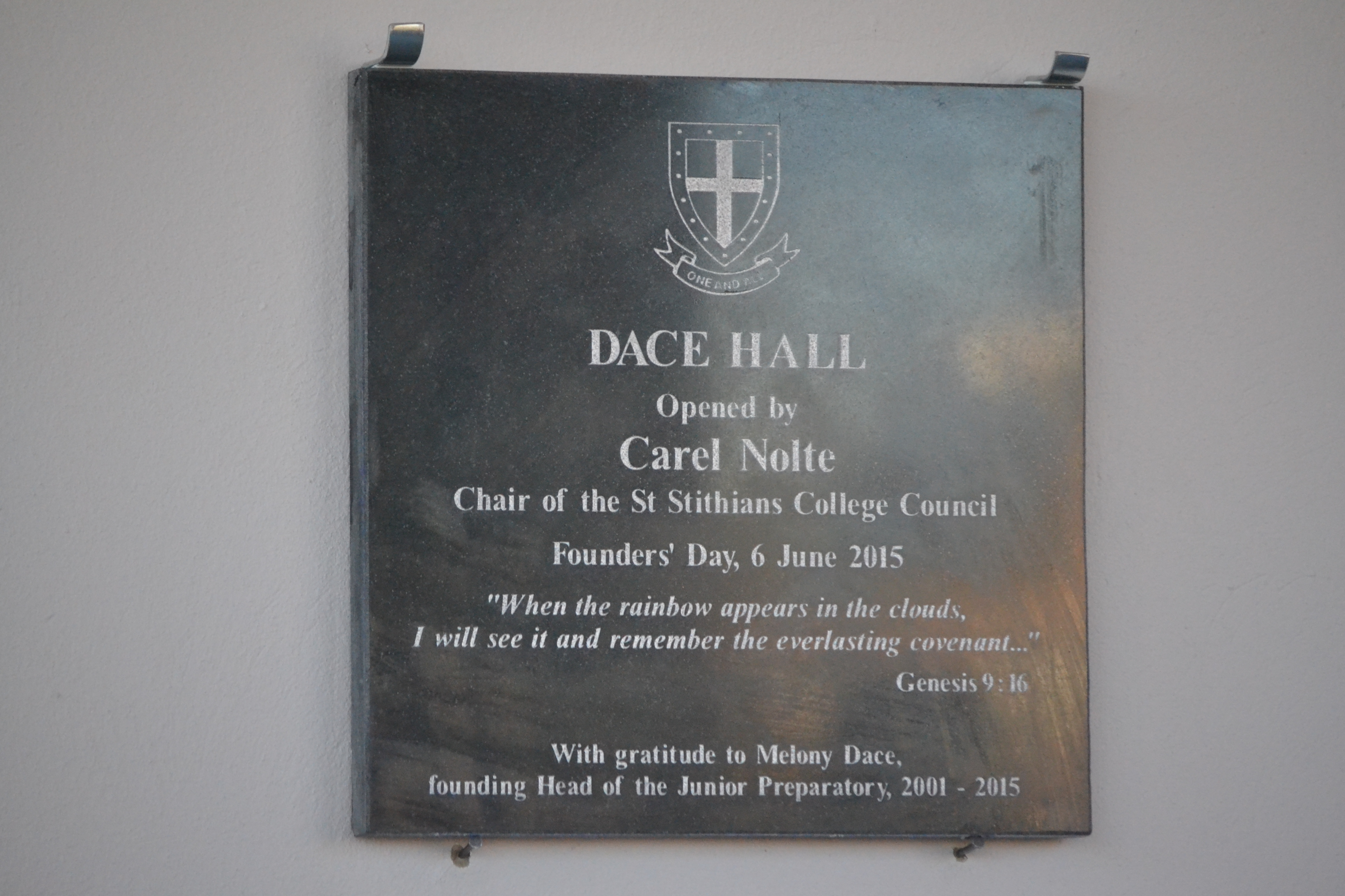 dace_hall_4