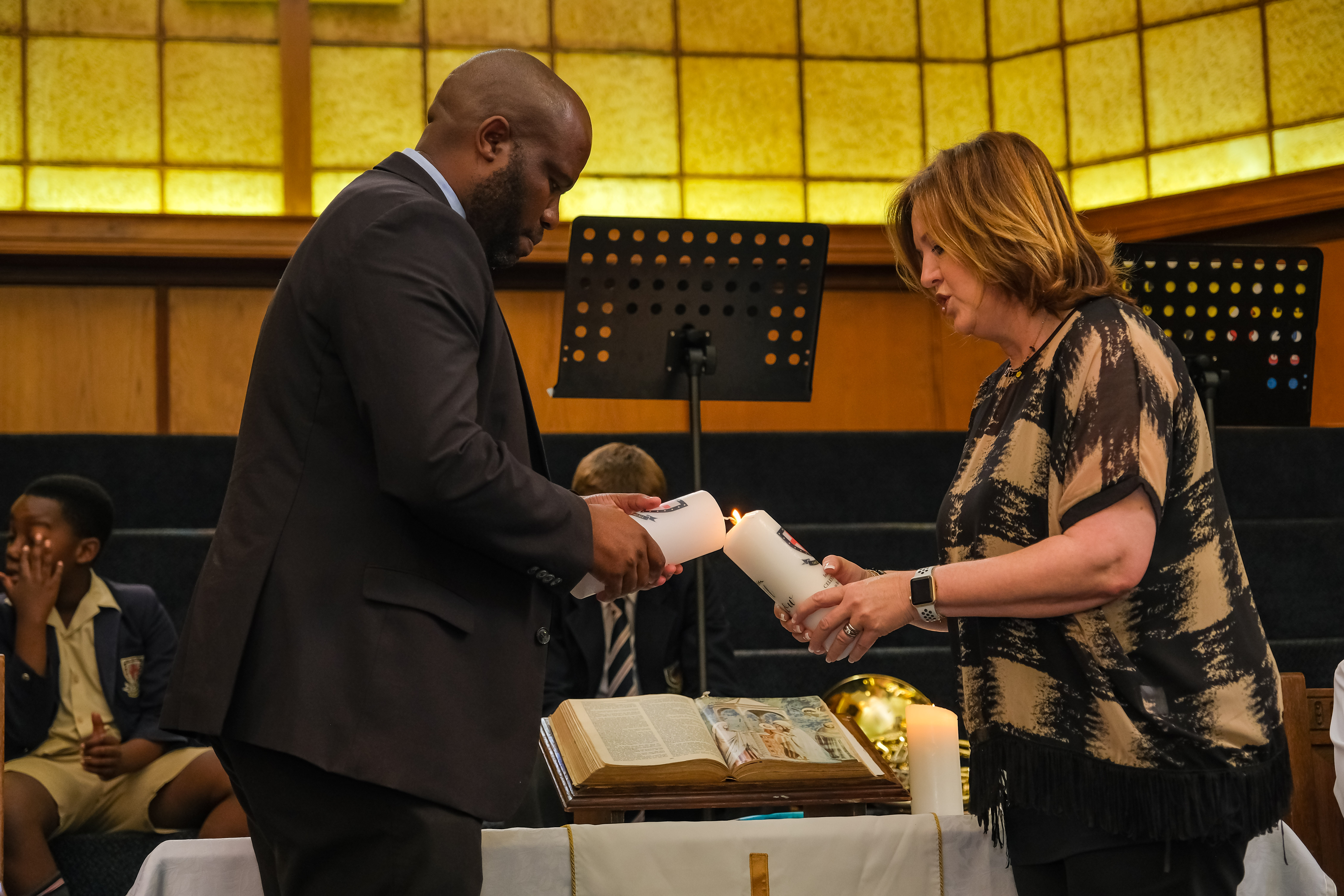 Induction candles sanele and celest