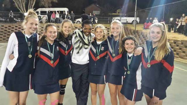 u15-gold-medals_20140707-122418_1