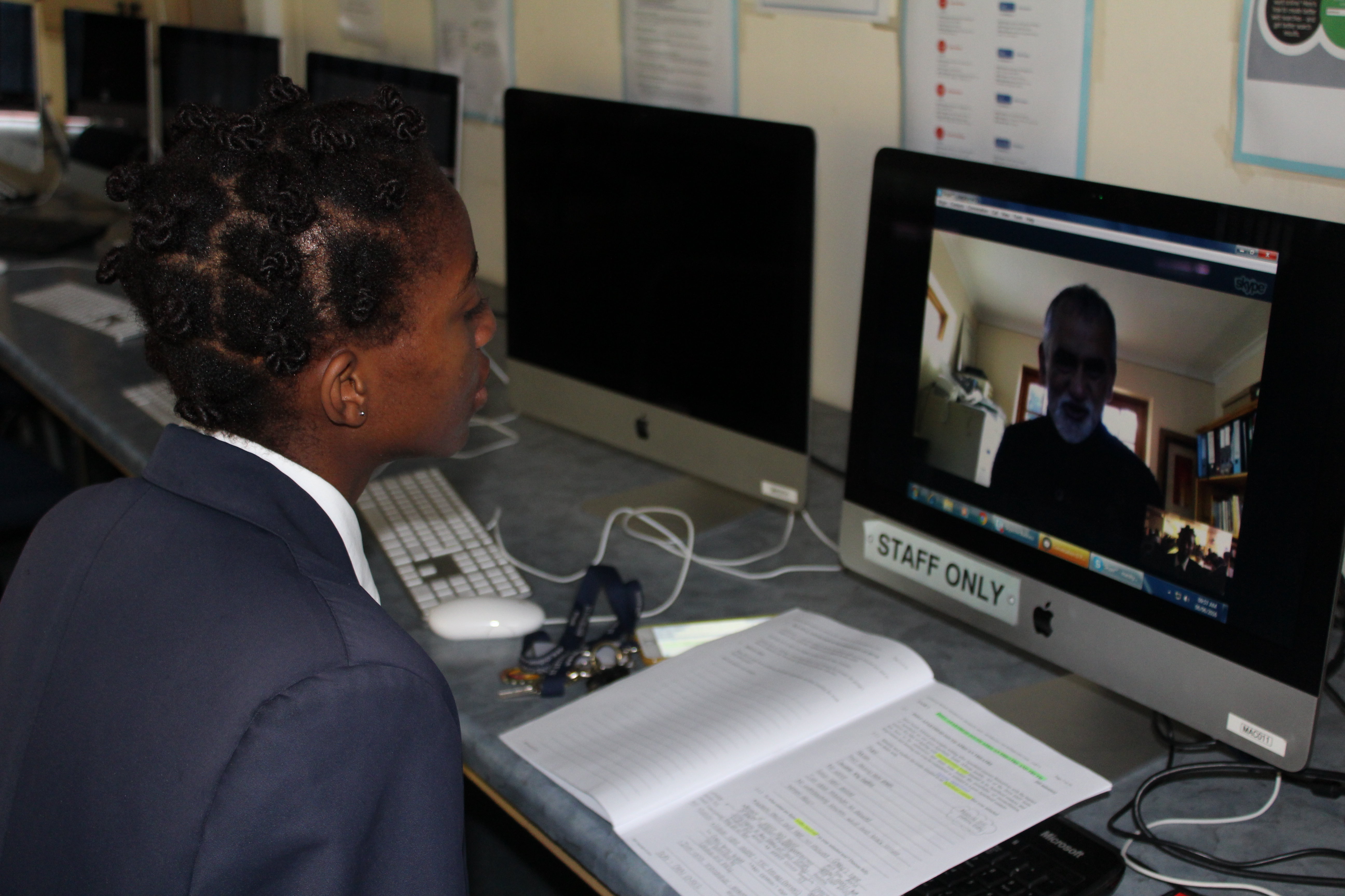 Arite_skyping_with_MvG