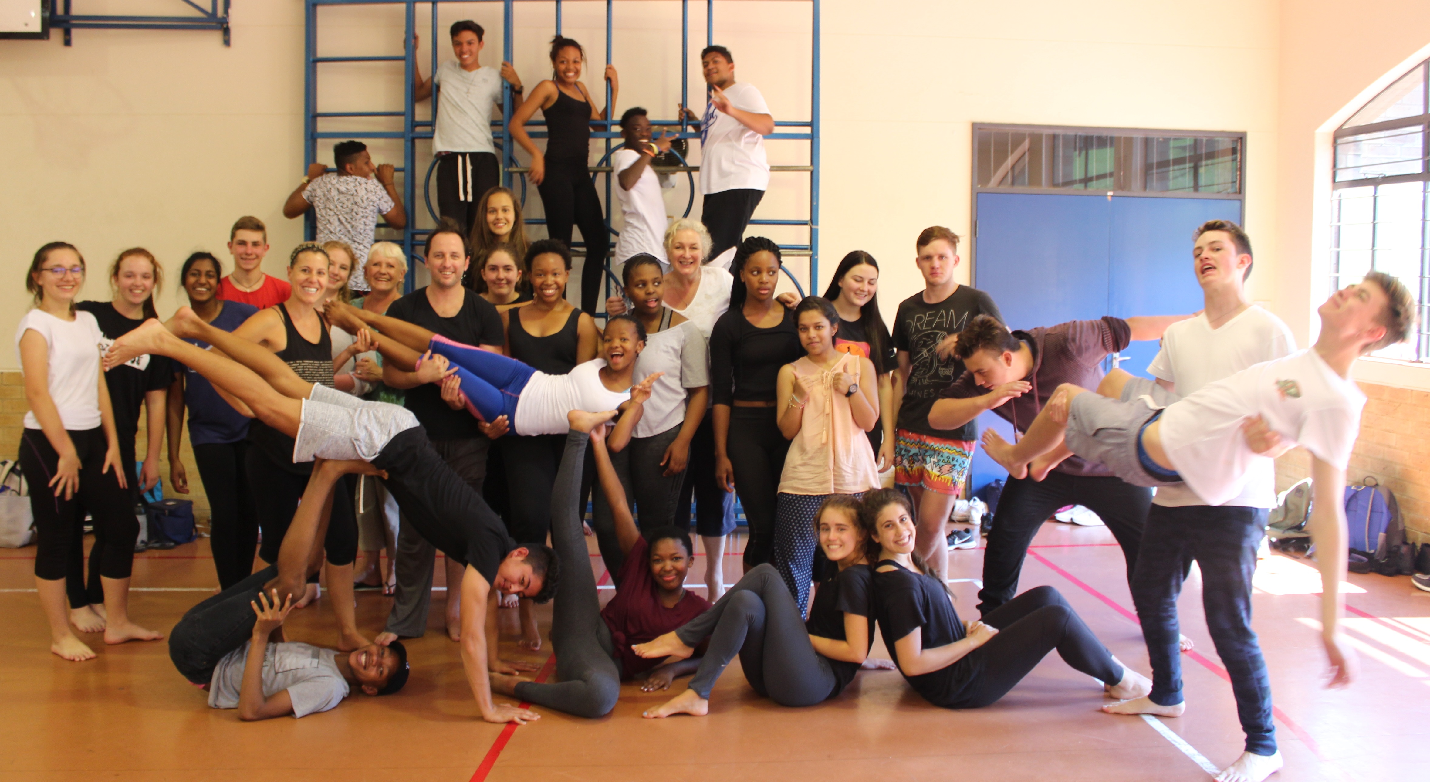 G11_physical_theatre